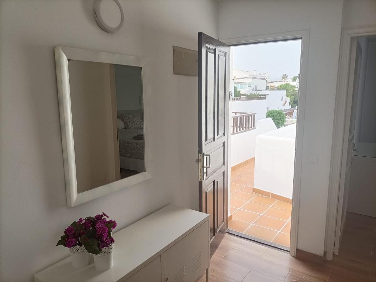 Apto. Vacacional “El Balcon De Las 4 Lunas” Коста-Тегисе Экстерьер фото