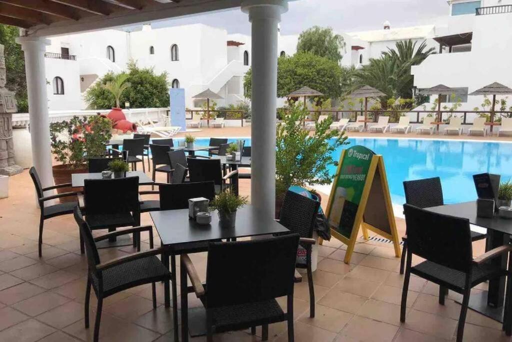 Apto. Vacacional “El Balcon De Las 4 Lunas” Коста-Тегисе Экстерьер фото
